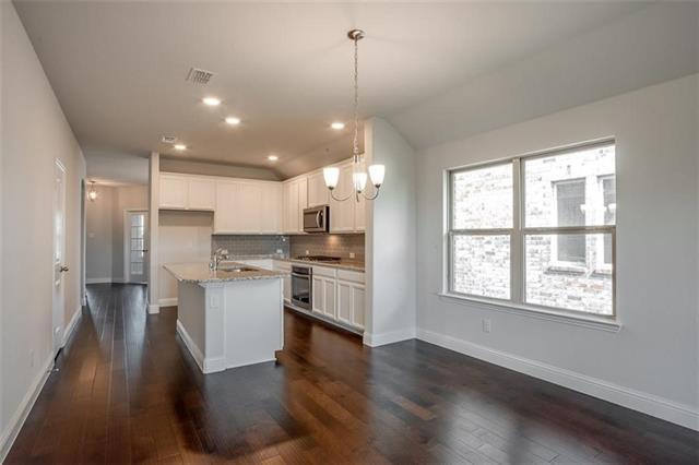 Foto del edificio - 2912 Chestnut Ln