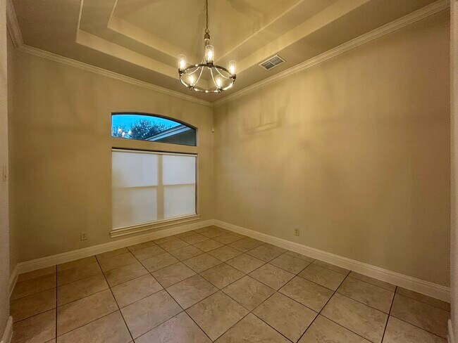 Building Photo - 3335 Hagen Lp