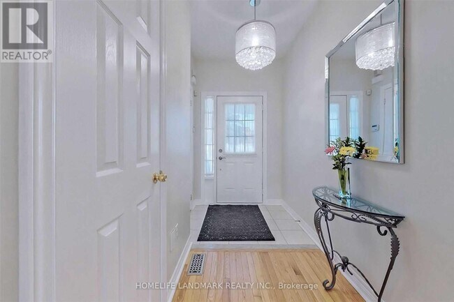 Building Photo - 68 Hawkes Dr