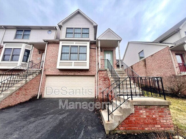 Foto del edificio - 108 Woodcrest Dr