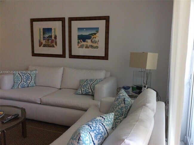Foto del edificio - 881 Ocean Dr
