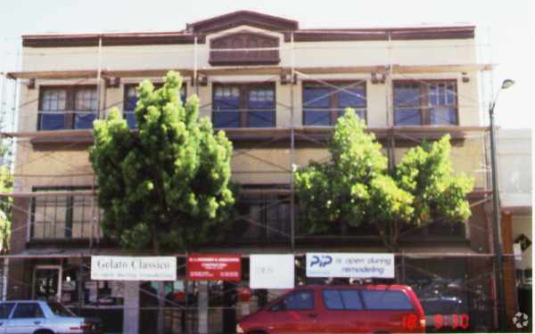 Primary Photo - Barker Hotel