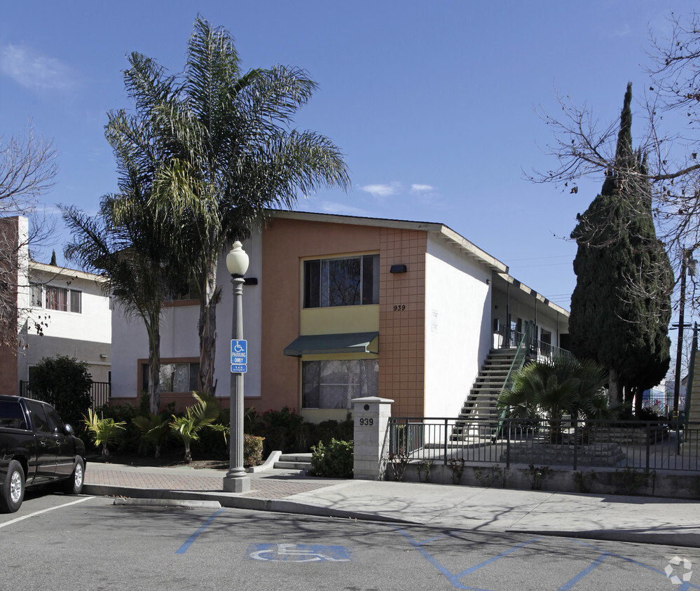 Foto principal - 939 S Minnie St