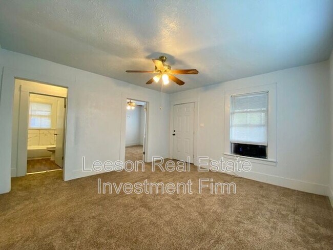 Foto del edificio - 3240 Jackson St