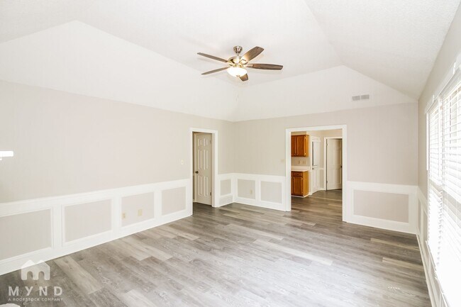Building Photo - 7755 Antler Cove W