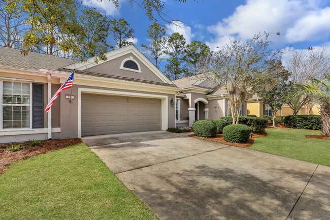 Building Photo - "213 Landing Lane - Charming 2-Bed, 2-Bath...
