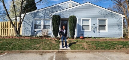 Building Photo - 12711 Marquette Ln