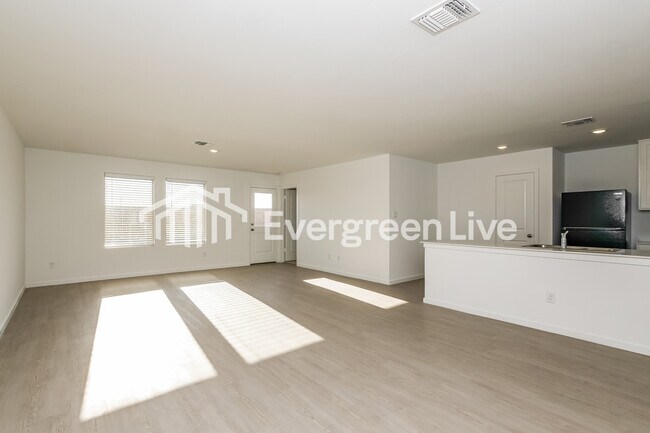 Foto del edificio - 9600 NW 125th St