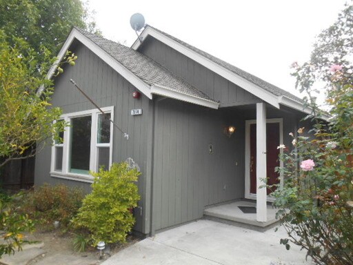 Building Photo - 7974 Creekside Dr