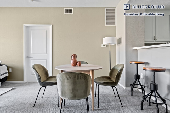 Foto del edificio - 367 Santana Row