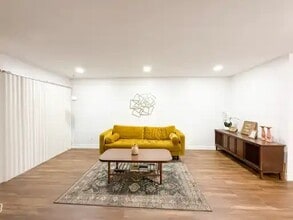 Building Photo - 2120 El Paseo St