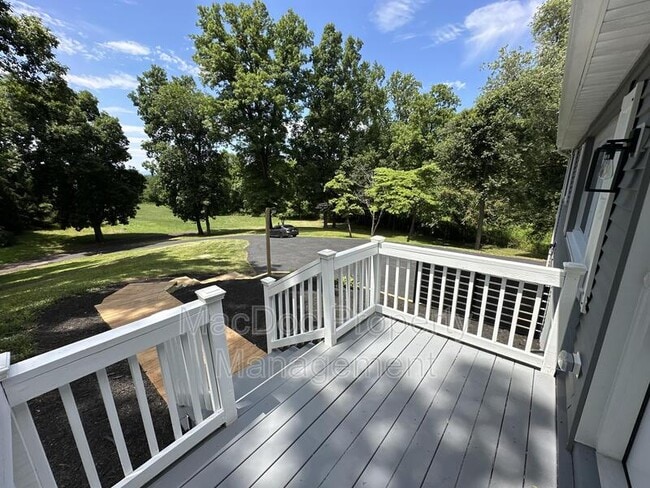 Foto del edificio - 12317 Metlock Rd