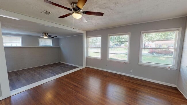 Building Photo - 1170 Josephine Ave