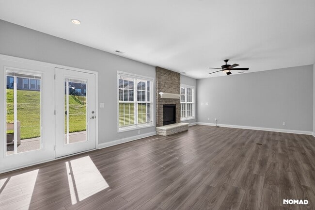Building Photo - 105 Irondale Ct