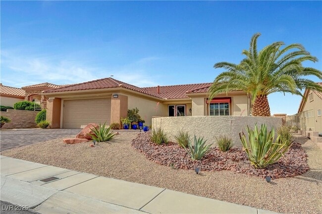Building Photo - 11036 Clear Meadows Dr
