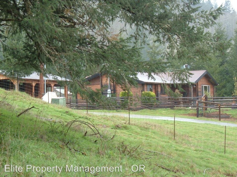 Primary Photo - 3 br, 1 bath House - 20284 Harlan Rd