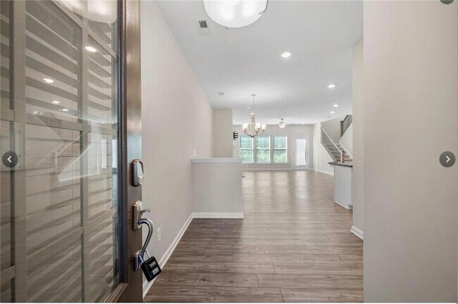 Foto del edificio - 1340 Endicott Ct