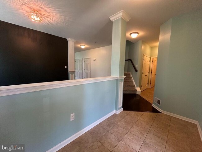 Building Photo - 106 Sirius Dr