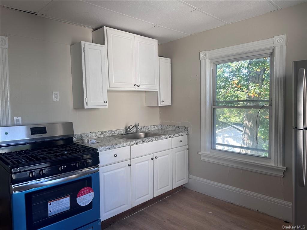 17 Oneil St Unit 2, Kingston, NY 12401 Room for Rent in Kingston, NY