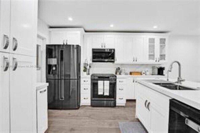 Foto del edificio - 4100 N 58th Ave