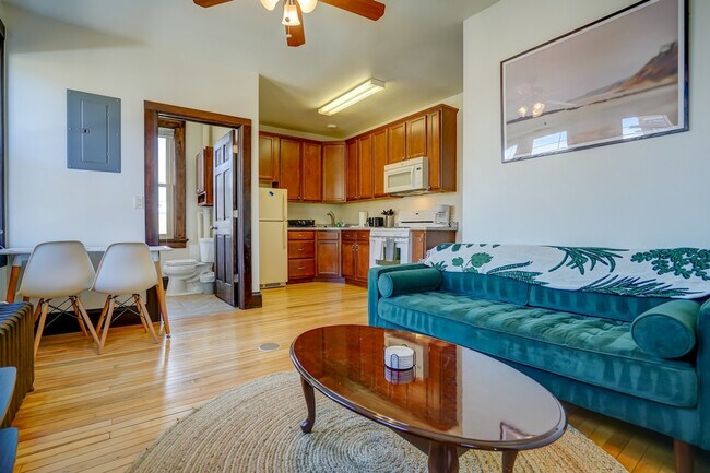 Foto del edificio - 1253 Williamson St