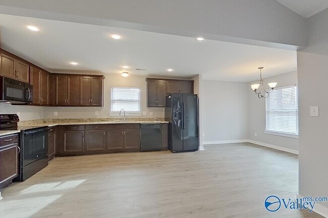 Building Photo - 488 Ford Chapel Rd