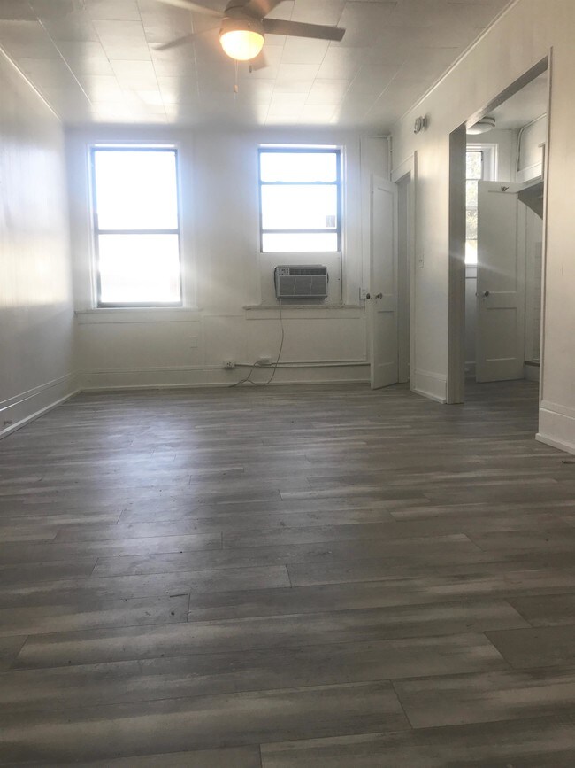 Foto del edificio - 715 5th St N