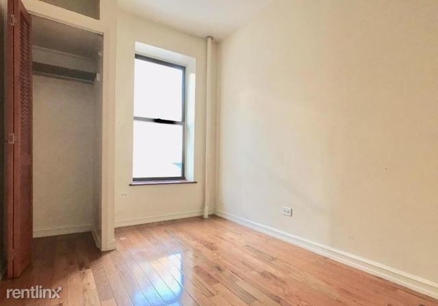 Building Photo - 3 br, 1 bath Apartment - 124 La Salle St