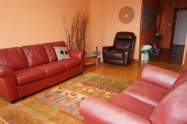 Foto del edificio - 313 Brightwater Ct