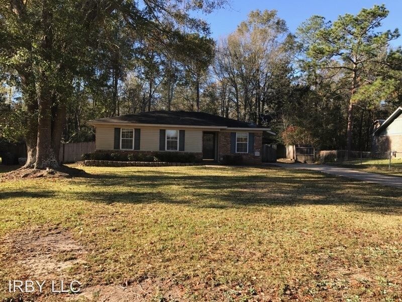 Primary Photo - 512 Scott Dr