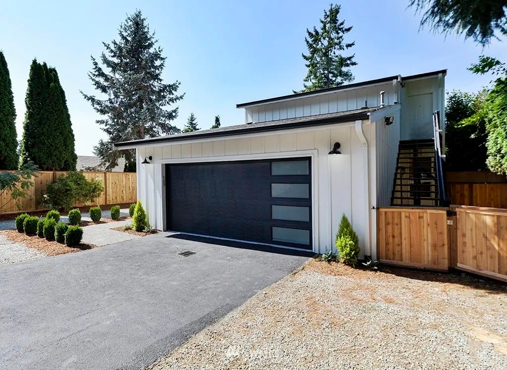 Foto principal - 9512 Randall Dr