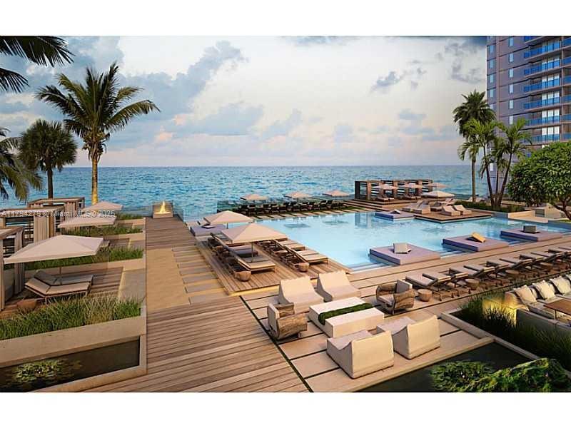 Foto principal - 2301 Collins Ave