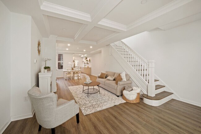 Building Photo - 2118 Park Ave