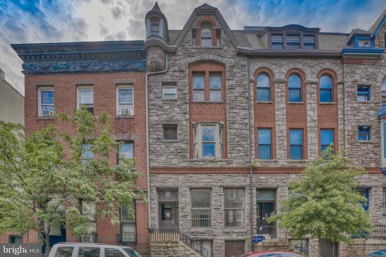 Primary Photo - 1208 N Calvert St