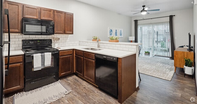 Building Photo - Walnut Lake Apartments