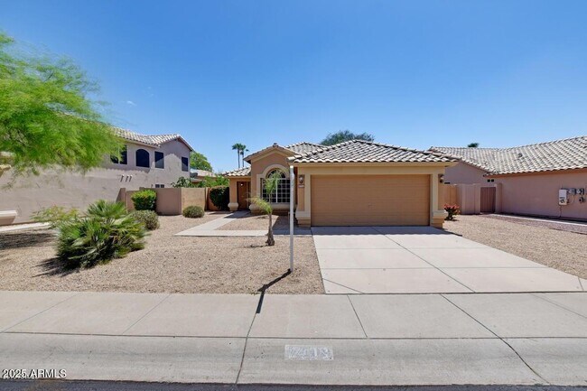 Foto del edificio - 7409 W Crest Ln