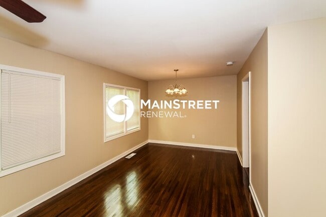 Foto del edificio - 3 Bedroom Pet-Friendly Home in Birmingham, AL with Main Street Renewal