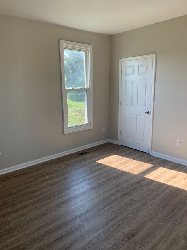 Foto del edificio - Check out this 2bdr, 1 bath home for rent!