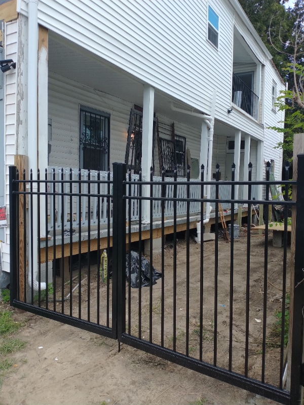 Primary Photo - 13 Allway St