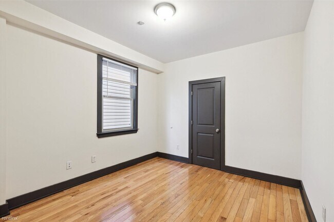 Building Photo - 4 br, 2 bath Duplex - 1947 N GRATZ ST Unit A