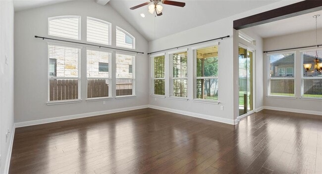 Building Photo - 5205 Allamanda Dr