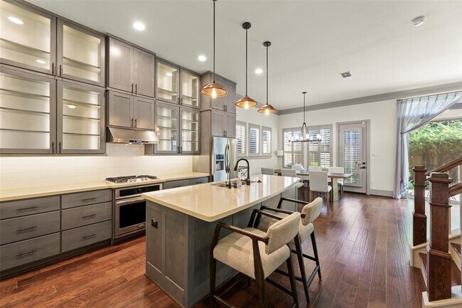 Building Photo - 6730 Highclere Manor Ln