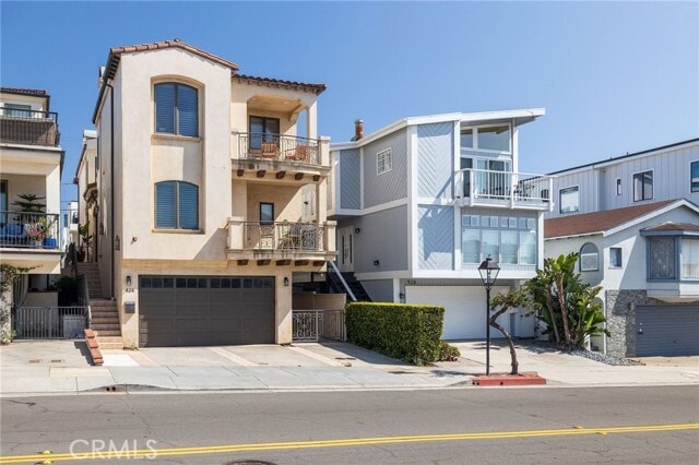 Building Photo - 424 Marine Ave