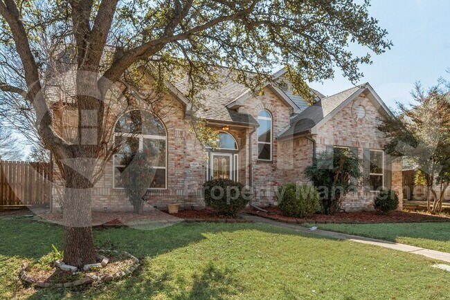 Building Photo - 1020 Rockefeller Ln