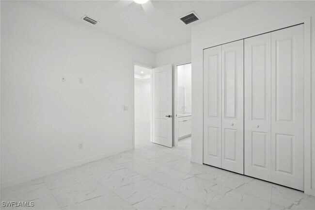 Foto del edificio - 4105 NW 38th Terrace