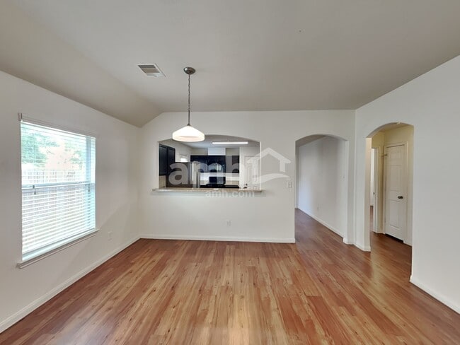 Foto del edificio - 22334 Queenbury Hills Dr