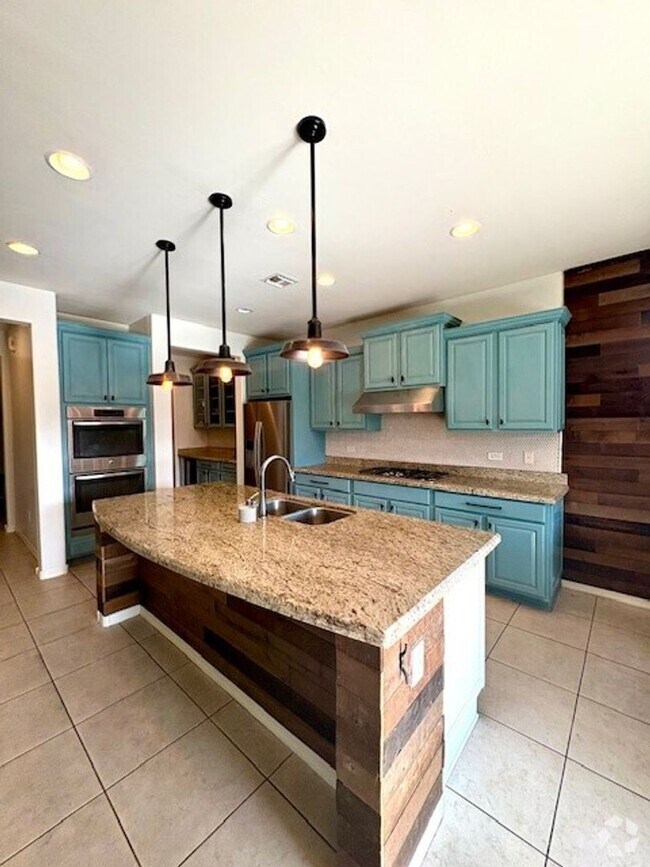 Building Photo - 12868 N Indian Palms Dr