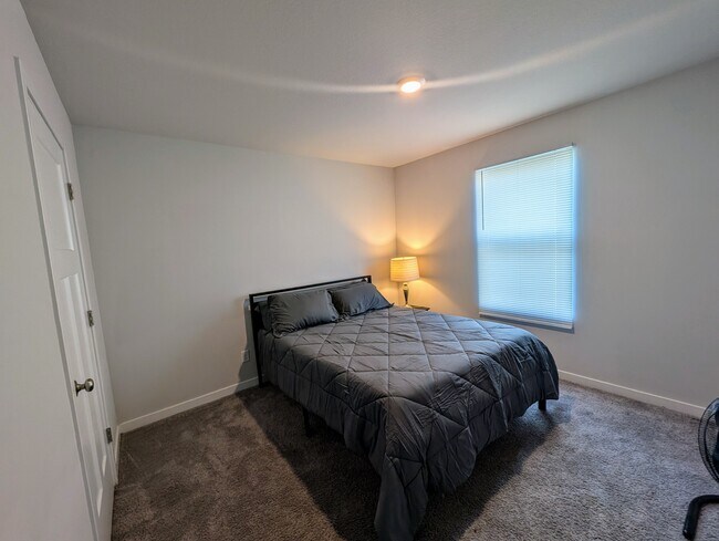 Foto del edificio - 5630 Brookview Ave