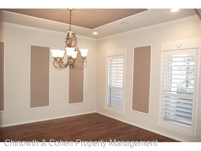 Building Photo - 4114 N Maple Pl
