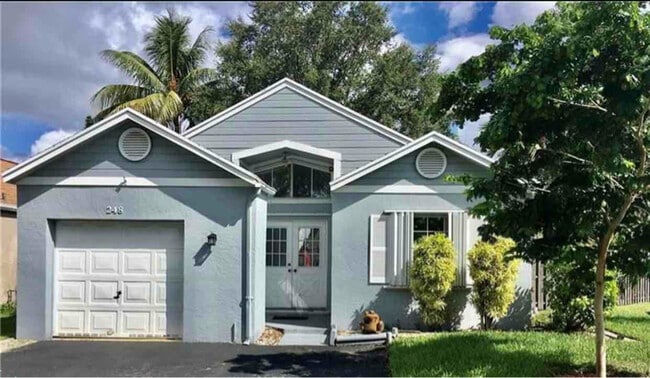 Building Photo - 248 SW 159th Ln
